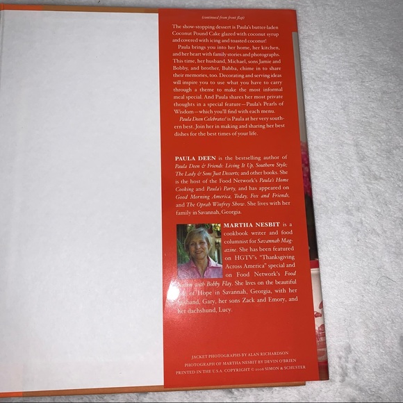 Paula Deen Celebrates! hardback cookbook - Picture 4 of 12